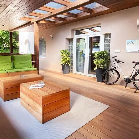 Apartment Topart I *