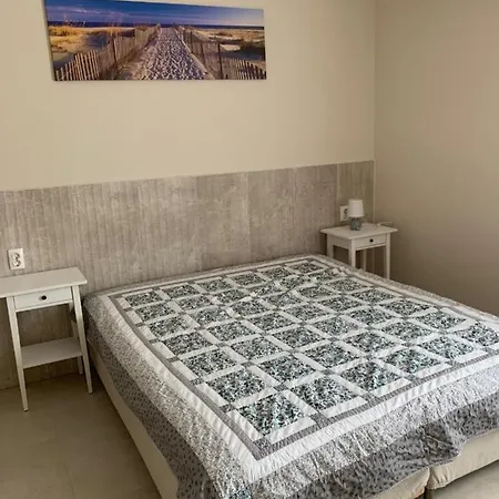 Apartment Topart I-ii-iii *