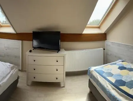 Topart I-ii-iii Apartment