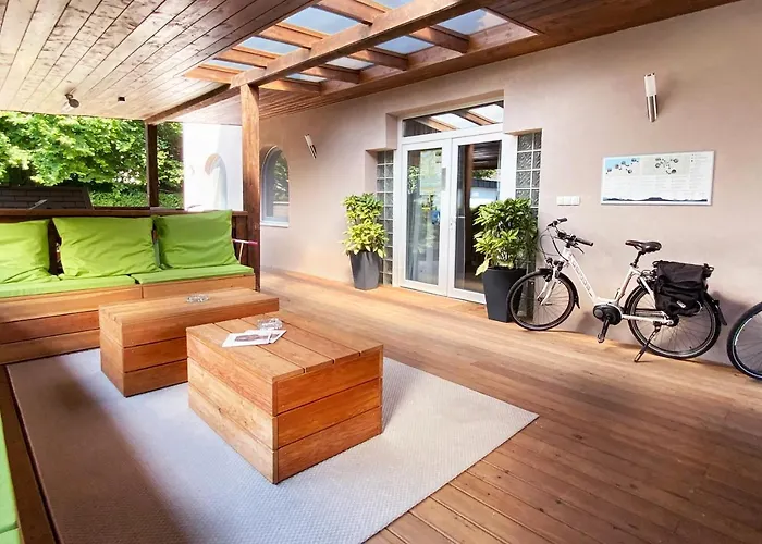 Апартаменты Topart I *